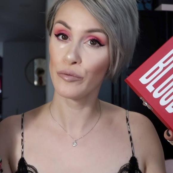Jeffree Star "Blood Sugar" eyeshadow palette - Picture 9 of 13